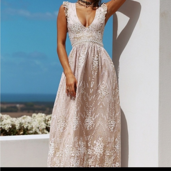 NWT Hello Molly Elegant Cream Sequin Maxi Formal Gown Size 4 - Picture 2 of 12